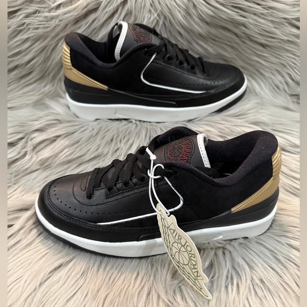 Nike Air Jordan 2 Retro Low